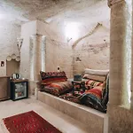 Sora Cave فندق *