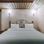 Sora Cave فندق