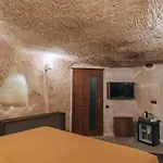 Sora Cave * غوريمِيه