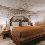 Sora Cave فندق