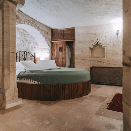 Отель Sora Cave *