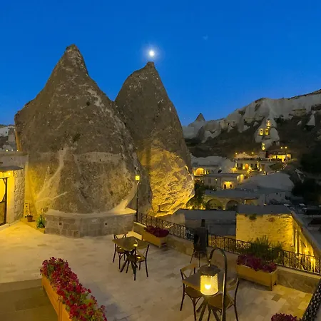 Sora Cave غوريمِيه