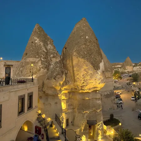 Sora Cave غوريمِيه